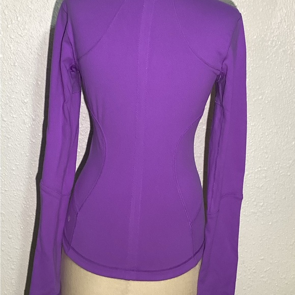 Lululemon purple zip up jacket size 6 - Picture 2 of 8